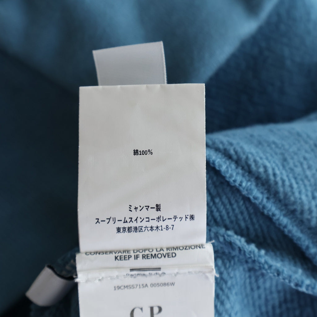 C.P. Company(シーピーカンパニー) DIAGONAL RAISED FLEECE GOGGLE SWEATSHIRT ダイアナゴル レイズド フリース ゴーグルスウェットパーカー ブルー 19CMSS715
