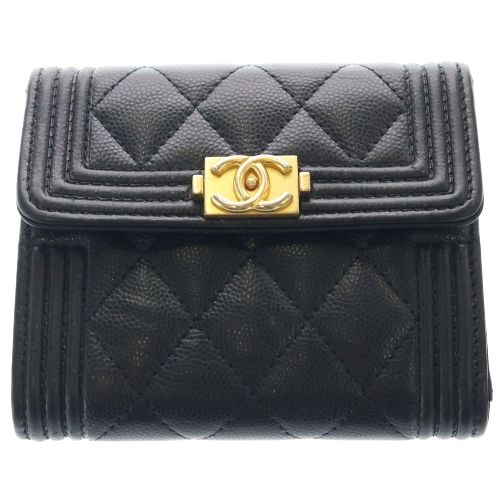 CHANEL(シャネル) ボーイシャネル コンパクトウォレット キャビアスキン ブラック GD金具 レディース