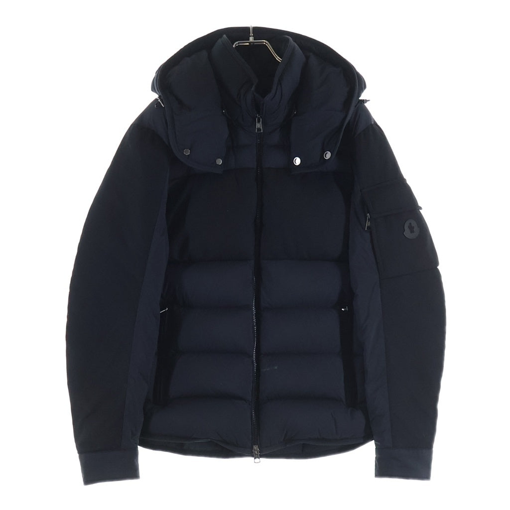 MONCLER(モンクレール) 24AW BARBUSTEL GIUBBOTTO レザーロゴワッペン ダウンジャケット ブラック J20911A00103 596K7