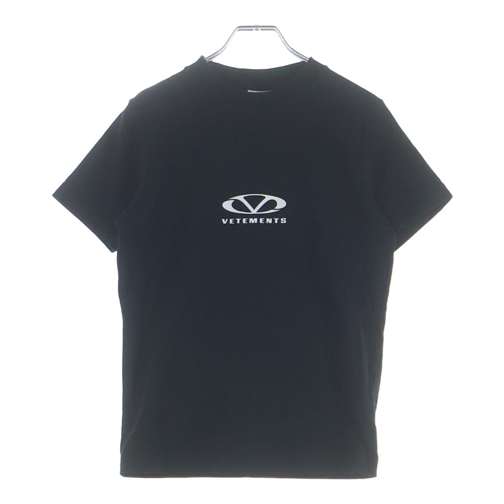 VETEMENTS(ヴェトモン) 25SS OVAL LOGO S/S TEE オーバルロゴプリント クルーネック半袖カットソーTシャツ ブラック