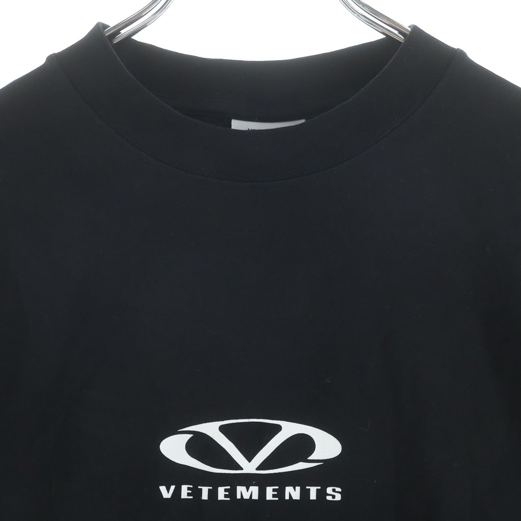 VETEMENTS(ヴェトモン) 25SS OVAL LOGO S/S TEE オーバルロゴプリント クルーネック半袖カットソーTシャツ ブラック