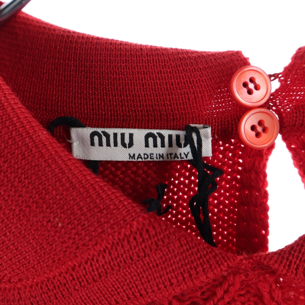 miumiu(ミュウミュウ) バックボタン 襟付き長袖ニットシャツ レッド MML113 R182 35C