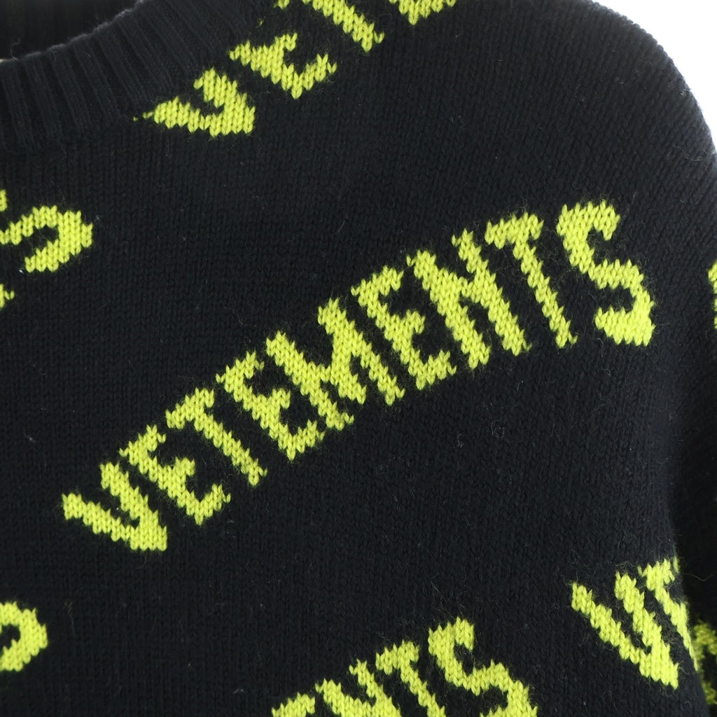VETEMENTS(ヴェトモン) 21AW ロゴ総柄 ジャガードニット セーター ブラック UA52KN600B UA52KN600B