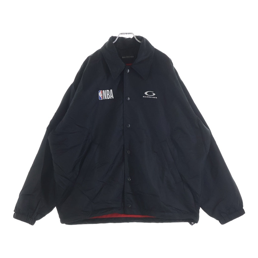 BALENCIAGA(バレンシアガ) 25AW ×NBA NYLON COACH JACKET ナイロンコーチジャケット ブラック/レッド 864836 TMO13