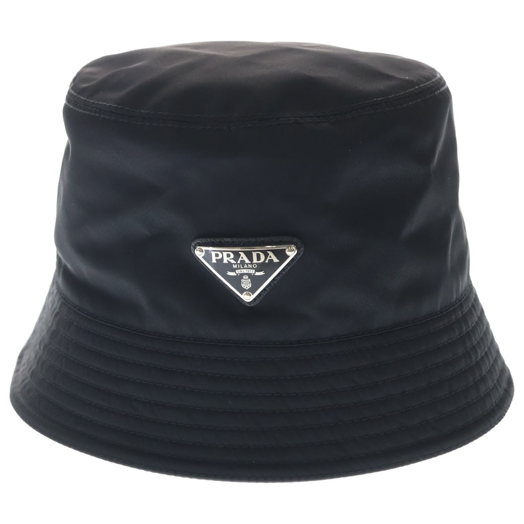 PRADA(プラダ) トライアングルロゴ ナイロンバケットハット ブラック 1HC137 2DMI レディース