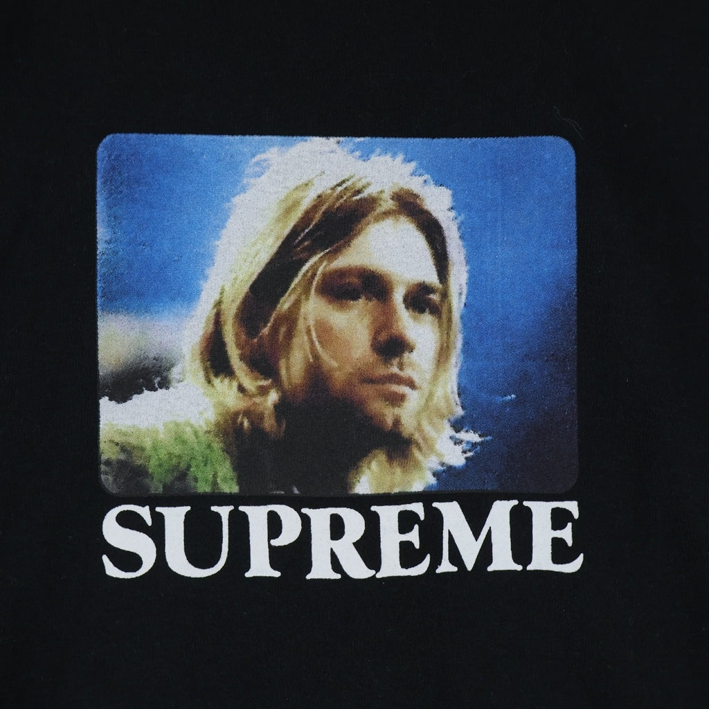 SUPREME(シュプリーム) 23SS Kurt Cobain S/S Tee フロントカートコバーンプリント クルーネック半袖カットソーTシャツ ブラック