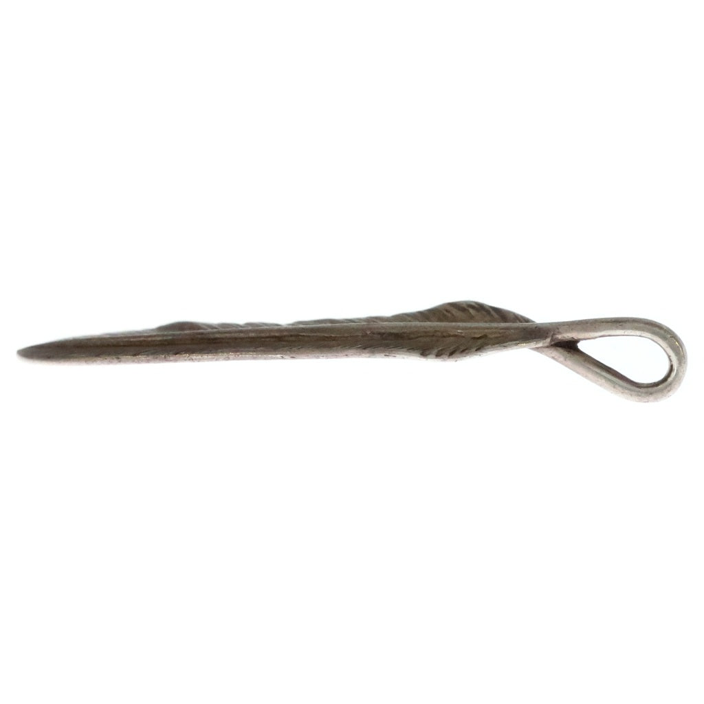 goro's(ゴローズ) SVフェザー中 右向き ペンダントトップ シルバー BGA059
