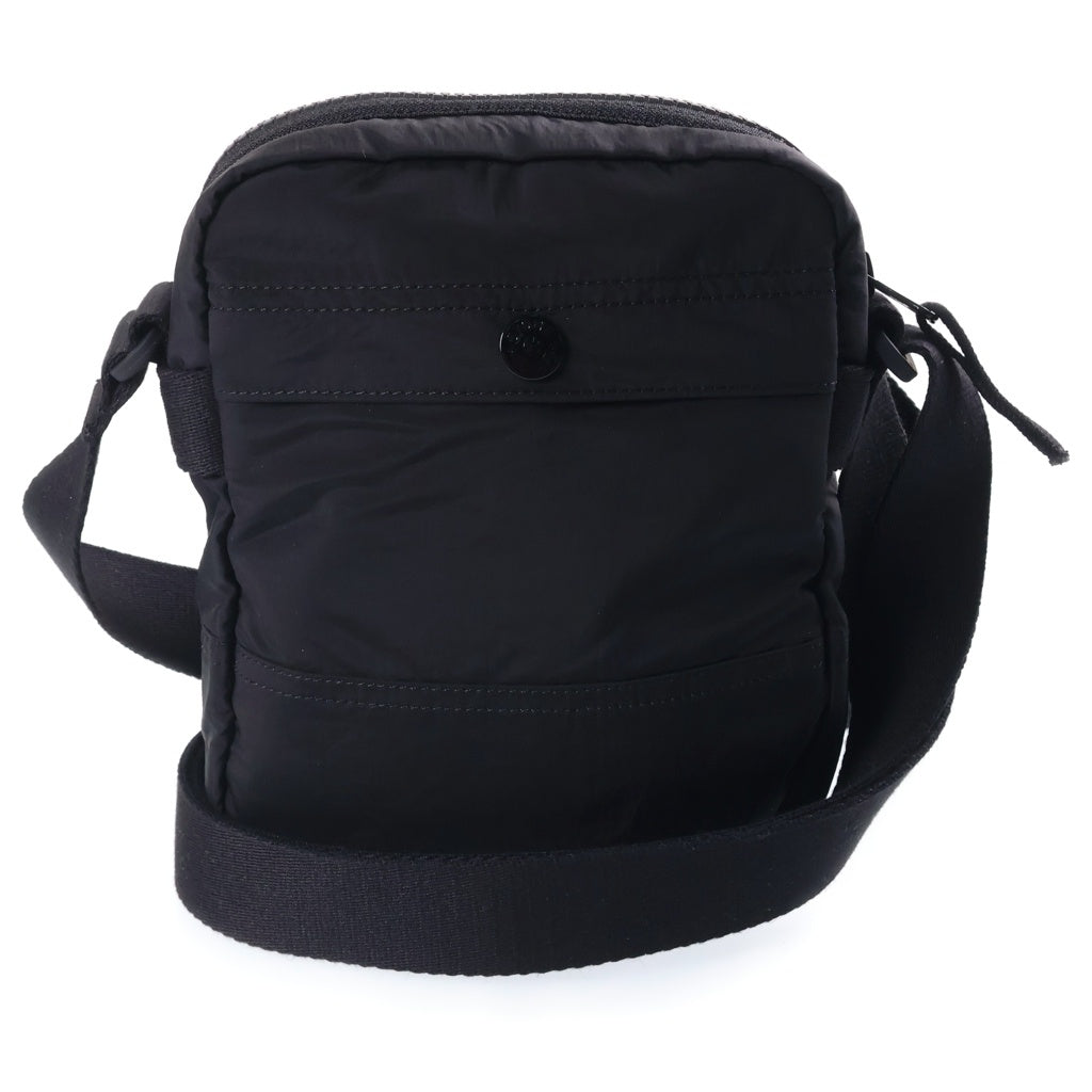 STONE ISLAND(ストーンアイランド) 26SS COATED NYLON METAL IN ECONYL ロゴパッチ コーテッドナイロン ボディバック ブラック L1S159200015S0251