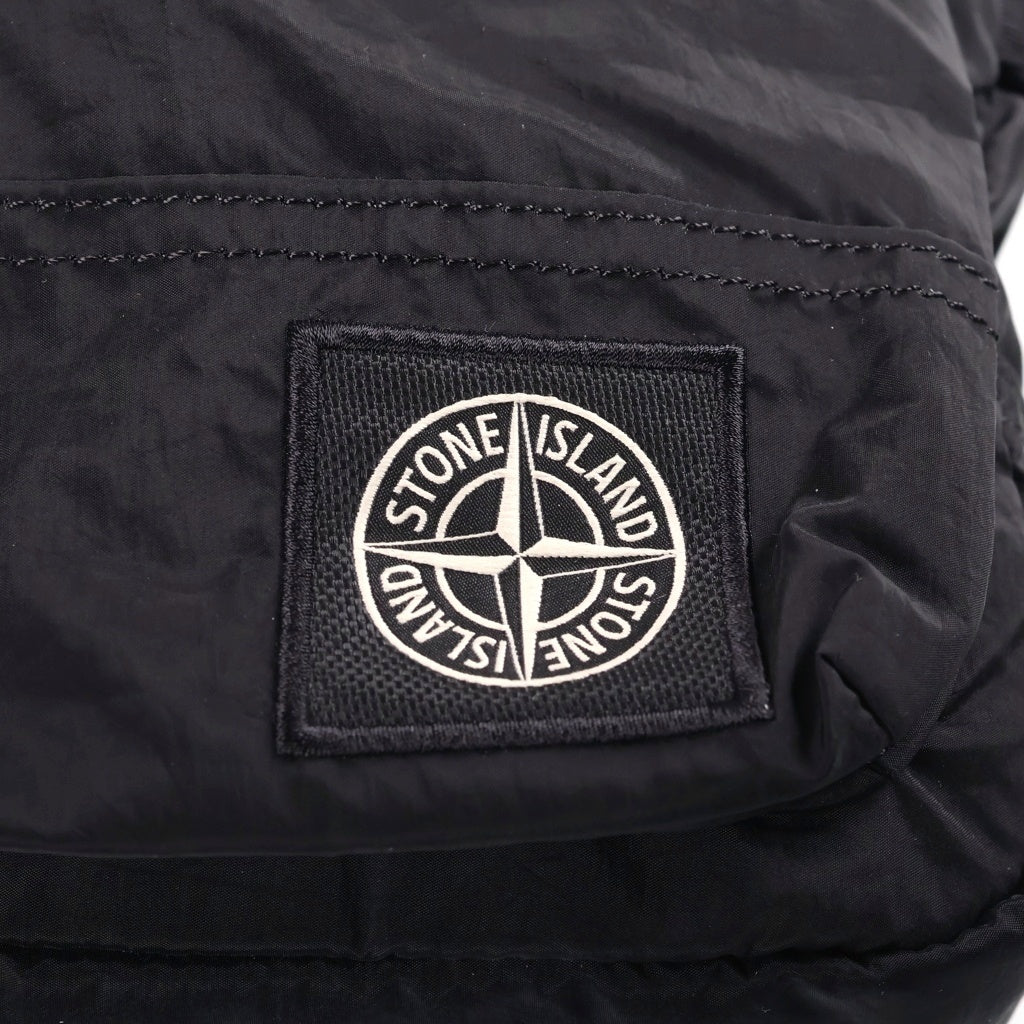 STONE ISLAND(ストーンアイランド) 26SS COATED NYLON METAL IN ECONYL ロゴパッチ コーテッドナイロン ボディバック ブラック L1S159200015S0251