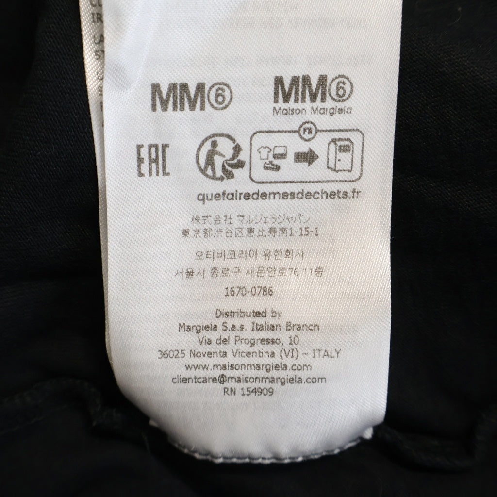 MM6 Maison Margiela(エムエムシックスメゾンマルジェラ) フロントロゴパッチ クルーネック半袖カットソーTシャツ ブラック SH0GC0069