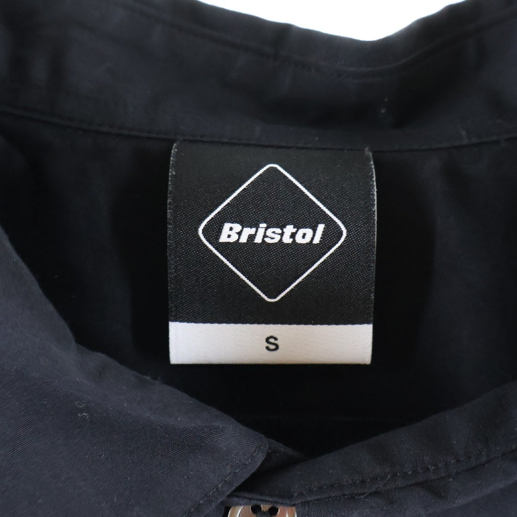 F.C.R.B.(エフシーアールビー) 23AW× WILDSIDE YOHJI YAMAMOTO BIG LOGO BAGGY SHIRT ワイルドサイド ヨウジ ヤマモト ビッグ ロゴ バギー 長袖シャツ ブラック FCRB-232129