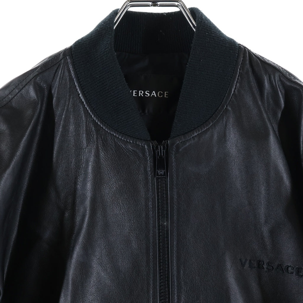 VERSACE(ヴェルサーチ) フロントロゴ ジップアップ シープレザージャケット ブラック 1010117