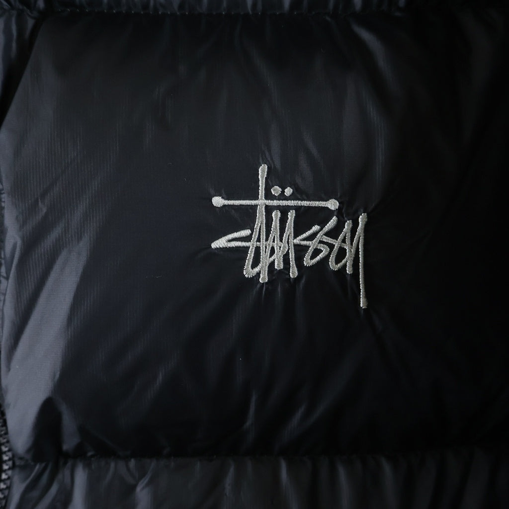 STUSSY(ステューシー) MICRO RIPSTOP DOWN PARKA マイクロリップストップ フーデットダウンジャケット ブラック 115685