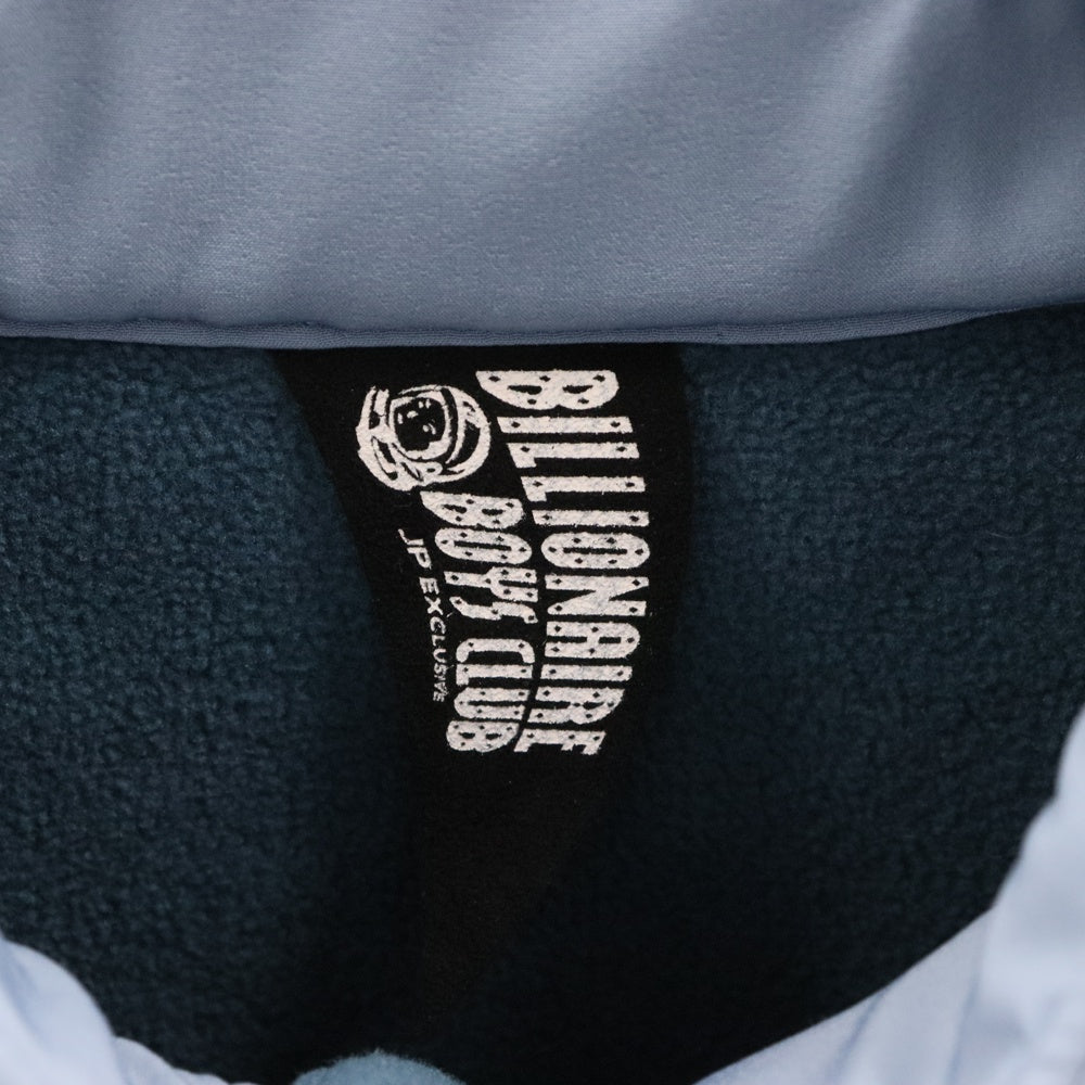 BILLIONAIRE BOYS CLUB(ビリオネアボーイズクラブ) EMBROIDERED LOGO FLEECE BLOUSON ロゴ フリースジャケット BBCJP233X003 ブルー