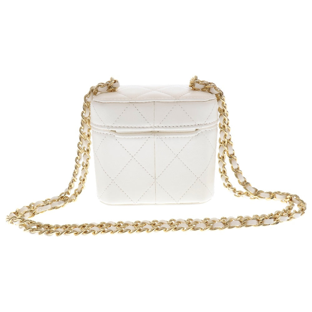 CHANEL(シャネル) マトラッセ ラムスキン チェーンショルダーバッグ レディース ホワイト AP3459