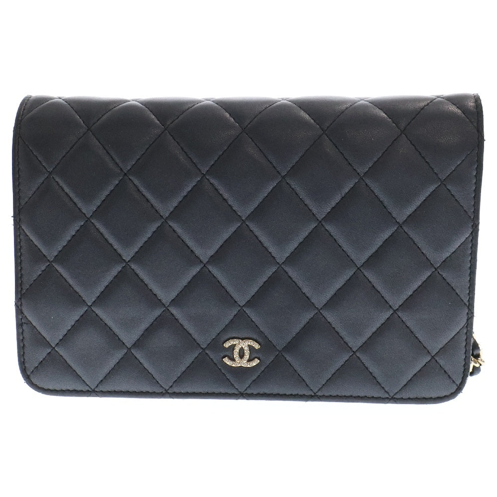 CHANEL(シャネル) マトラッセ パールココマーク ラムスキン チェーンウォレット レディース グレー