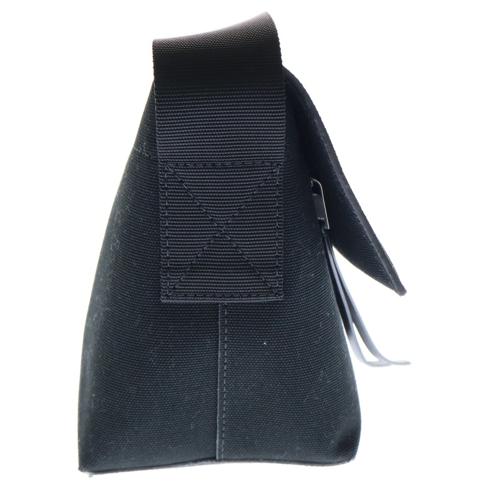 JIL SANDER(ジルサンダー) UTILITY CROSSBODY SM ユーティリティ スモール キャンバスショルダーバッグ ブラック J49WG0015 P6647