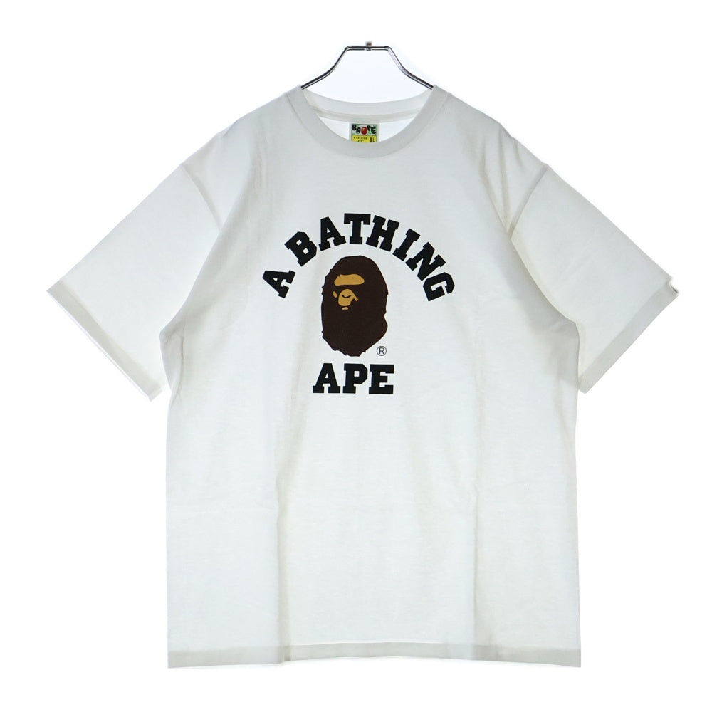 A BATHING APE(アベイシングエイプ) COLLEGE TEE フロントプリント クルーネック半袖Tシャツカットソー ホワイト 001TEL801001M