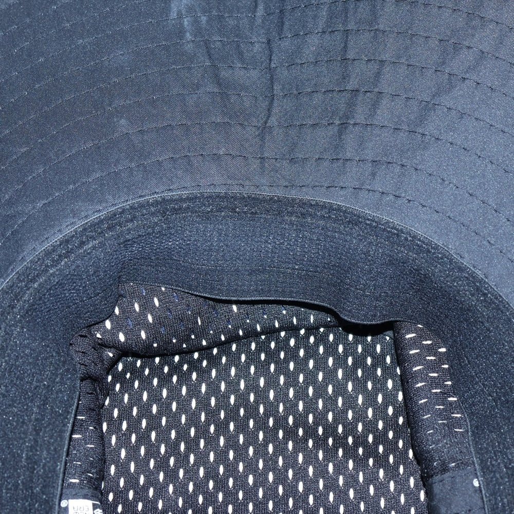 N21 numero ventuno(ヌメロ ヴェントゥーノ) ×NEWERA ×ニューエラ ロゴ刺繡 バケットハット ブラック