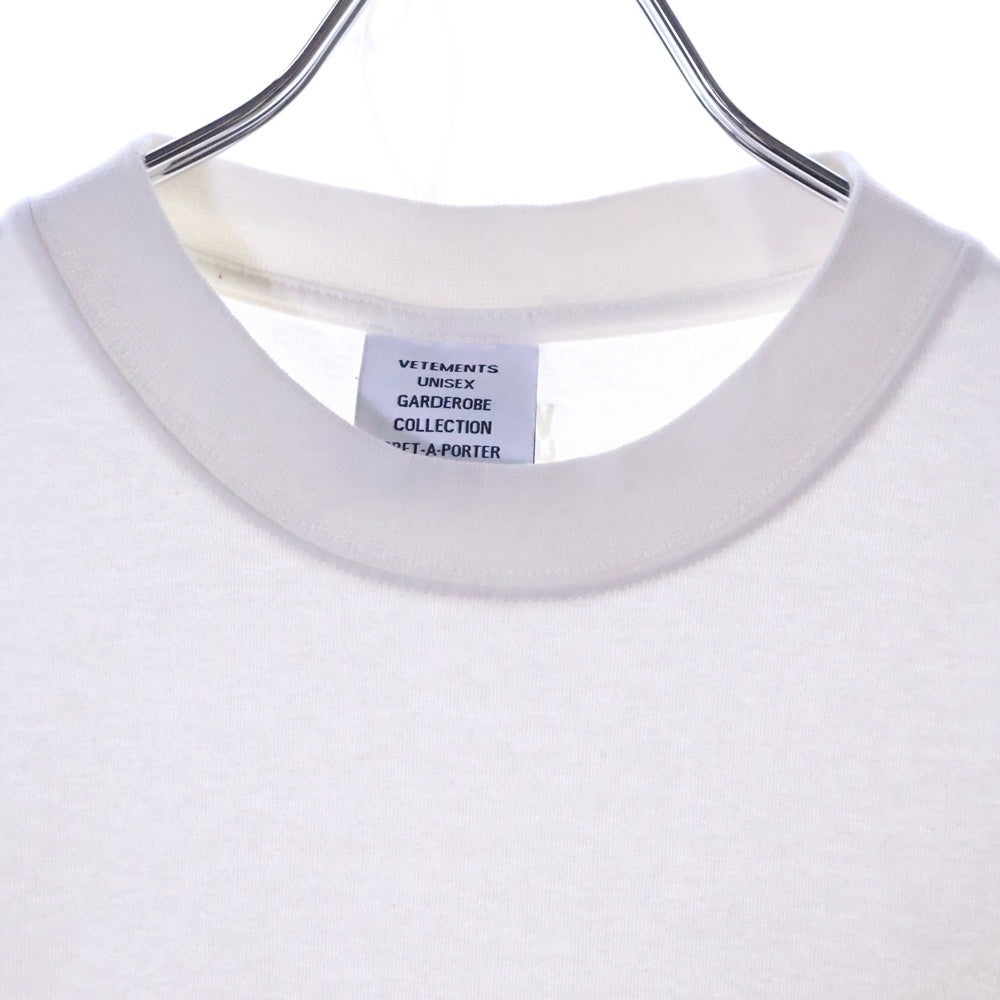 VETEMENTS(ヴェトモン) TINK DIFFERETLY ロゴプリント クルーネック半袖Tシャツカットソー ホワイト UE51TR620W