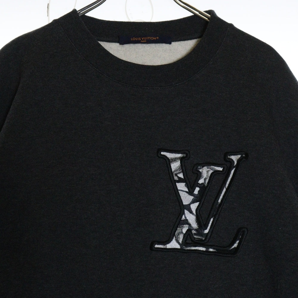 LOUIS VUITTON(ルイヴィトン) フロントLVロゴ クルーネック長袖スウェットトレーナー グレー RM241M UYR HQY13W