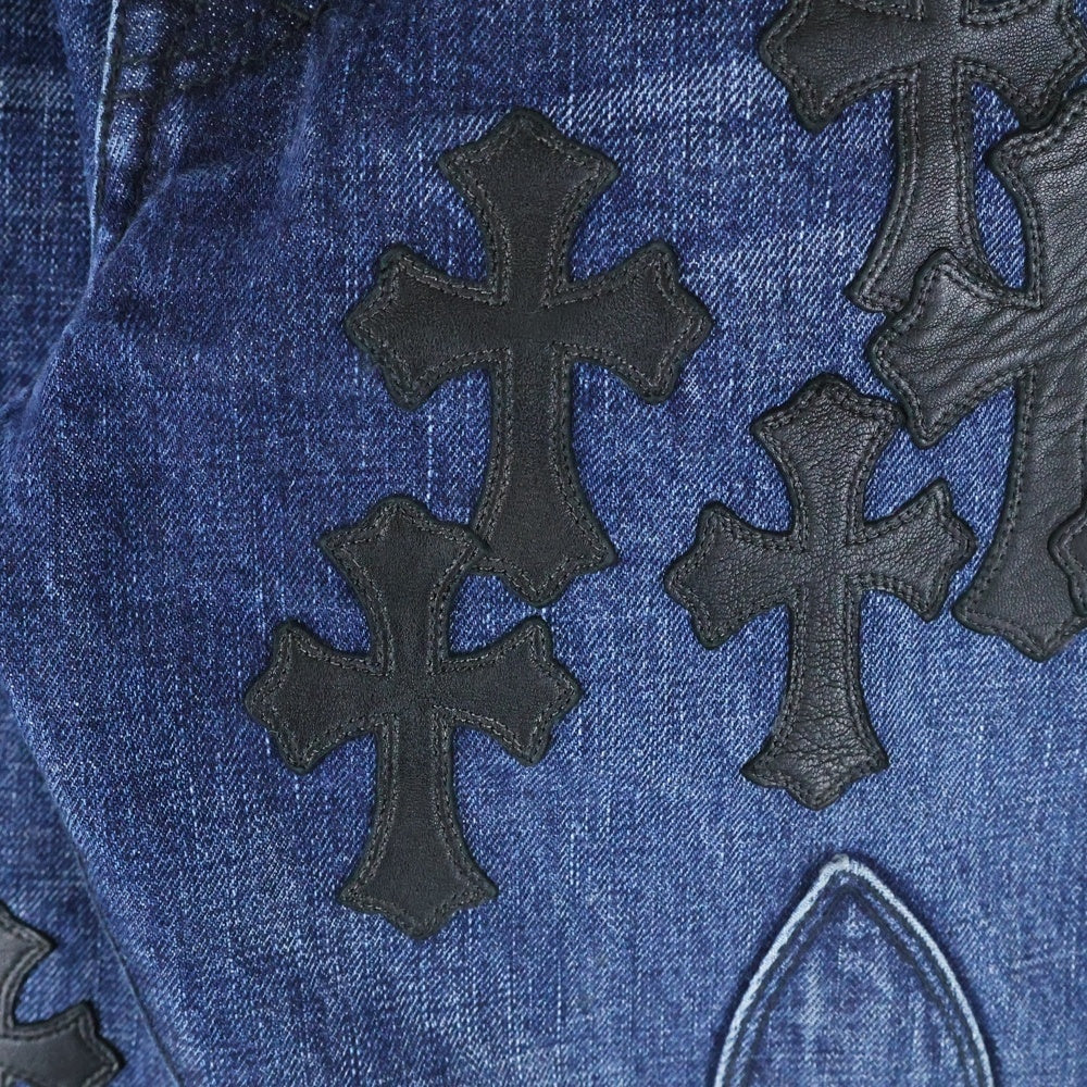 CHROME HEARTS(クロムハーツ) JEAN SL FLEURKNEE クロスパッチ付きフレアニーステッチデニムパンツ インディゴ