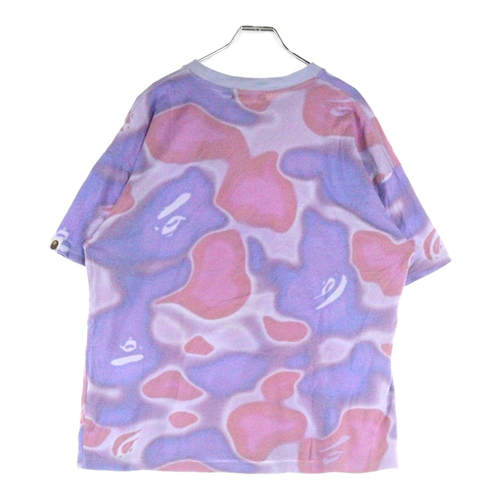 A BATHING APE(アベイシングエイプ) LIQUID CAMO カモ総柄 ロゴプリント クルーネック半袖Tシャツカットソー パープル 001CSK302003L