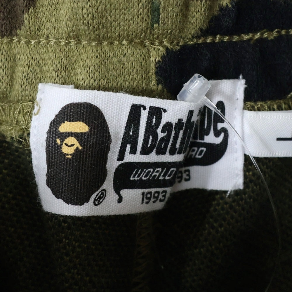 A BATHING APE(アベイシングエイプ) 1ST CAMO JACQUARD ONE POINT RELAXED FIT SWEAT SHORTS 1STカモ ジャガード1ポイント リラックスフィットスウェットショートパンツ カモ