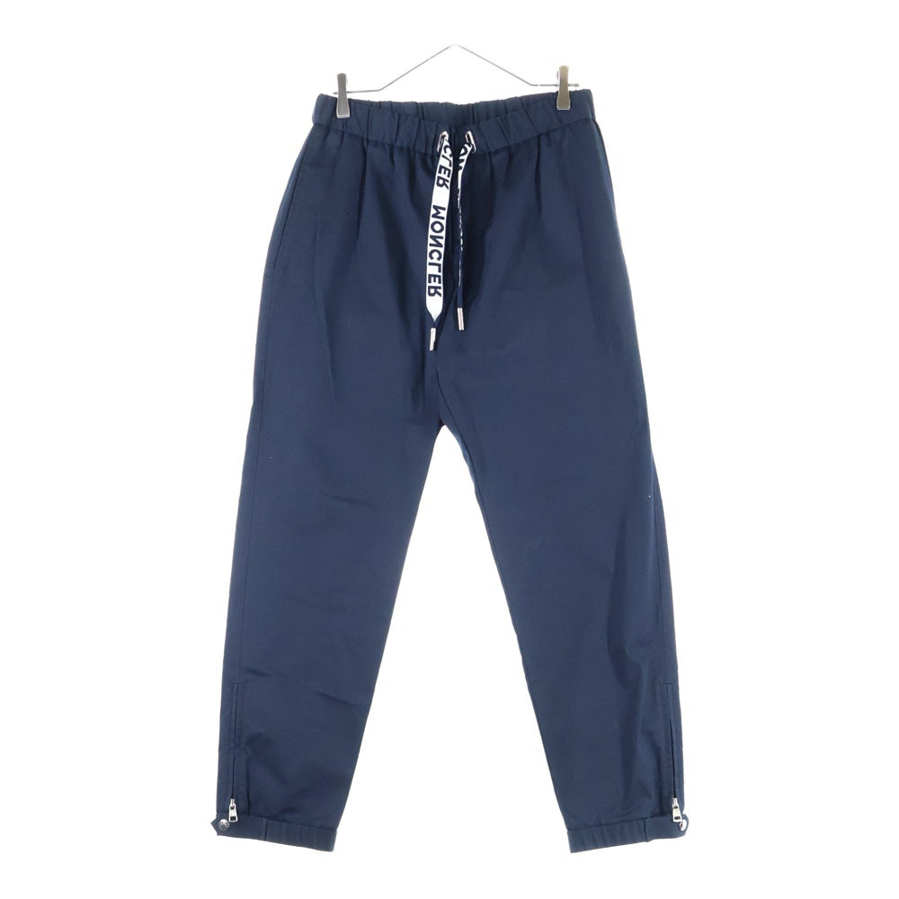 MONCLER(モンクレール) 23SS PANTALONE SPORTIVO ロゴドローコード ワッペン付きコットンパンツ ネイビー I10912A00003