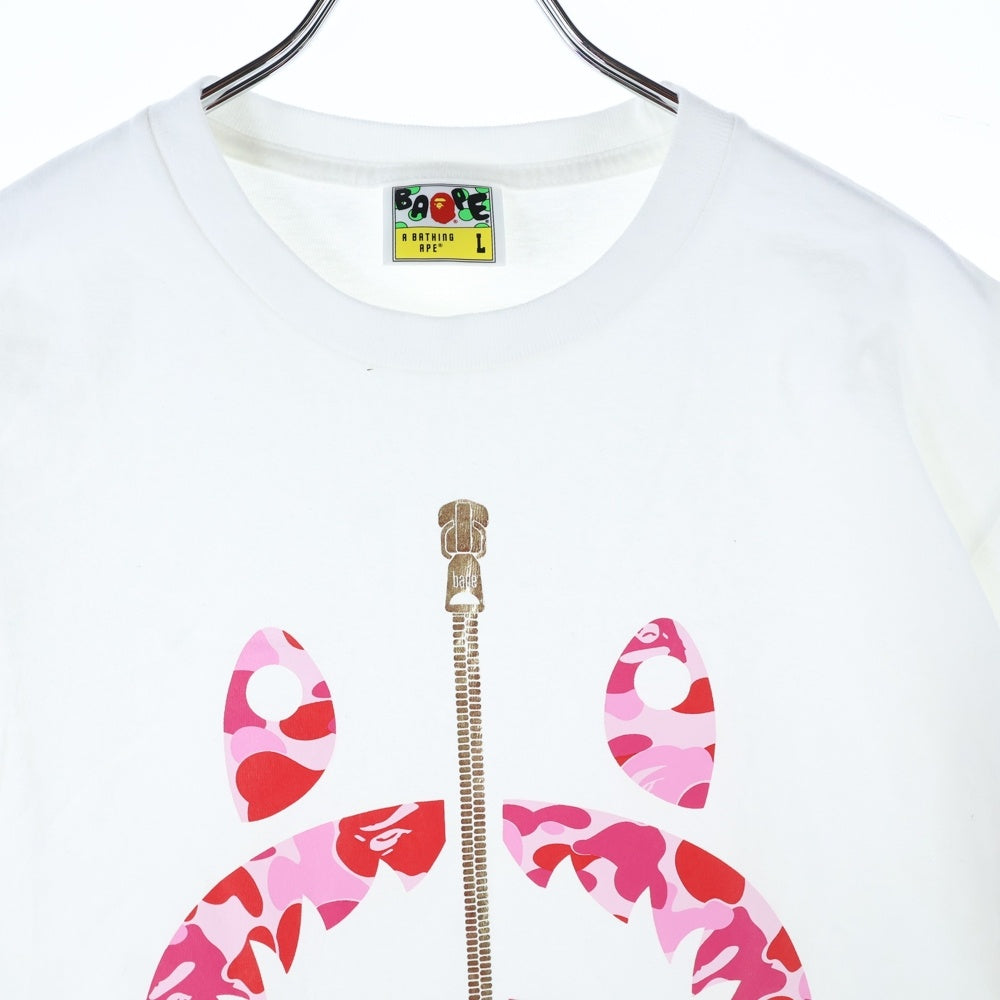 A BATHING APE(アベイシングエイプ) SHARK TEE シャークジップフロントプリントクルーネック半袖Tシャツカットソー ホワイト 001TEI801006M