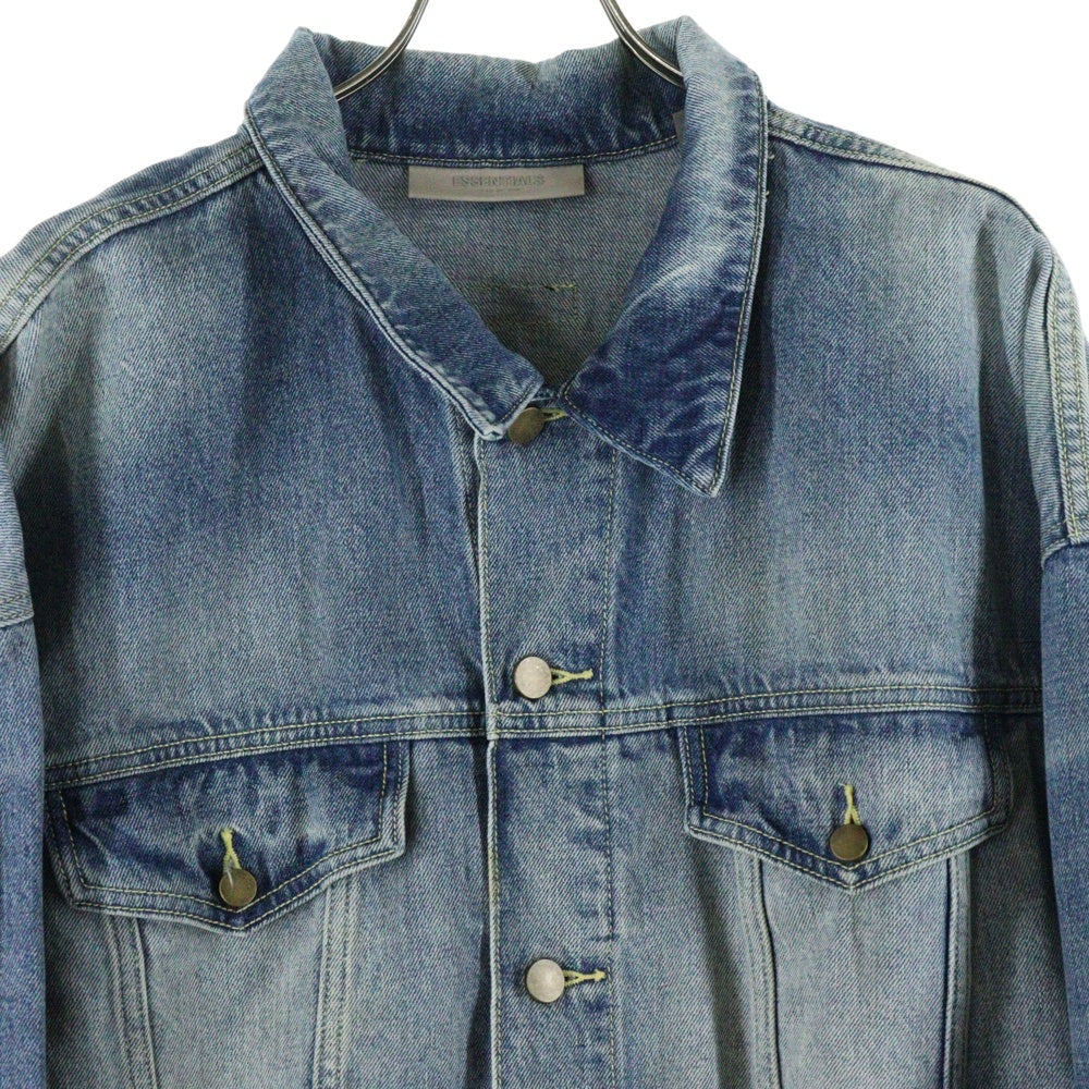 ESSENTIALS FEAR OF GOD(エッセンシャル フィアオブゴッド) ラバーロゴパッチ デニムジャケット インディゴ