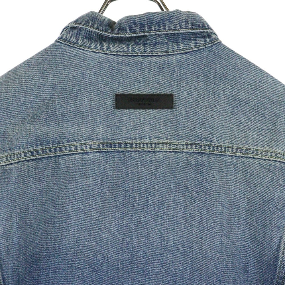 ESSENTIALS FEAR OF GOD(エッセンシャル フィアオブゴッド) ラバーロゴパッチ デニムジャケット インディゴ
