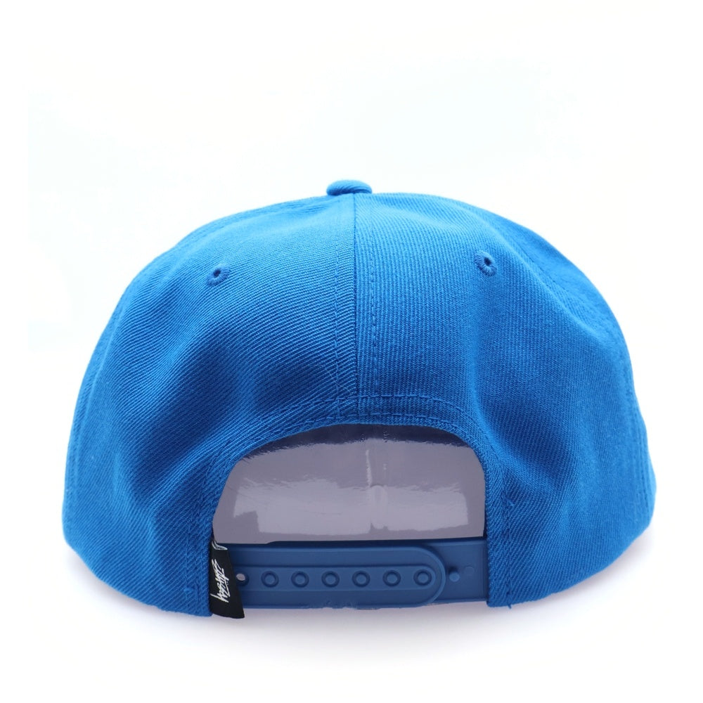 STUSSY(ステューシー) フロント刺繍ロゴ スナップバックキャップ ブルー