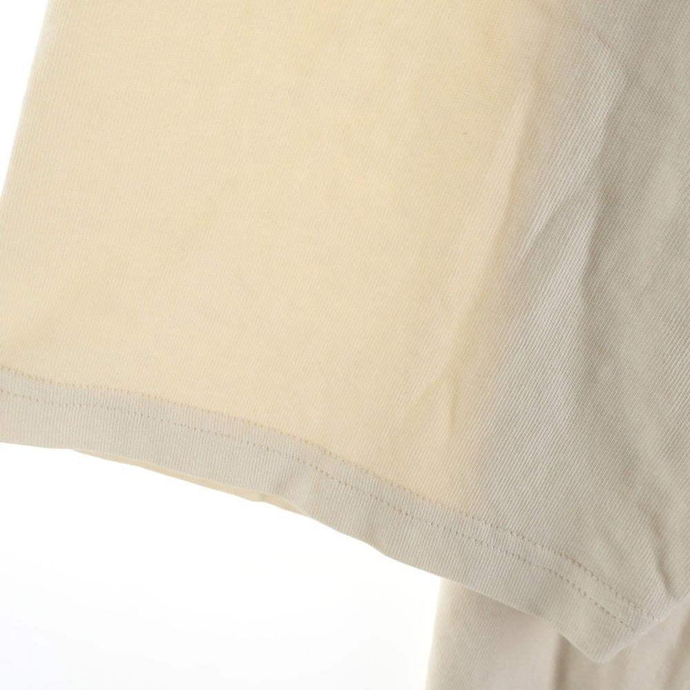 AMI Alexandre Mattiussi(アミアレクサンドルマテュッシ) フロントロゴ刺繍 クルーネック 半袖Tシャツ アイボリー UTS075.726