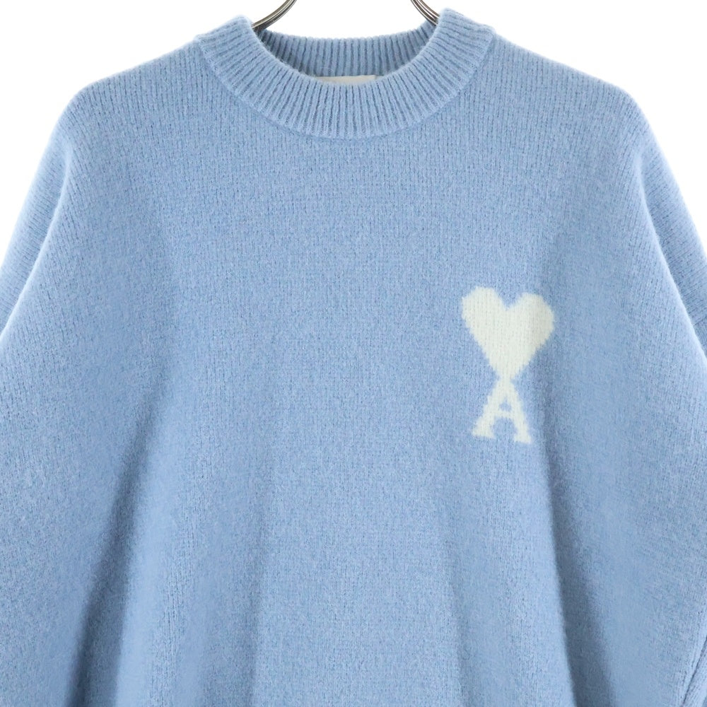 ami paris(アミパリス) ハートロゴ クルーネック長袖ニットセーター ライトブルー UKS836 KN0135