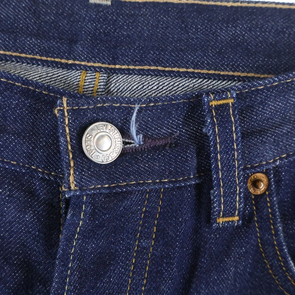 Levi's VINTAGE CLOTHING(リーバイス ビンテージ クロージング) 66501-0146 1966モデル ボタン裏3015 日本製 両面BIG E 赤耳セルビッチ ボタンフライ ストレートデニムパンツ インディゴ
