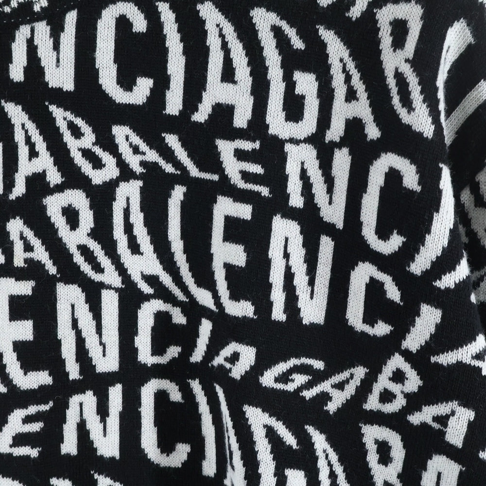 BALENCIAGA(バレンシアガ) 総柄ロゴデザイン ウール混クルーネック長袖ニット ブラック/ホワイト 583153 T1535