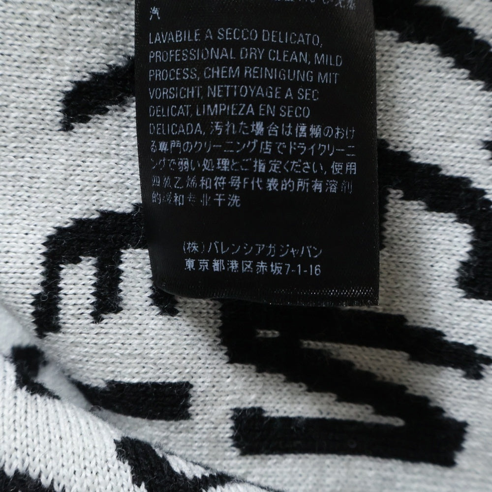 BALENCIAGA(バレンシアガ) 総柄ロゴデザイン ウール混クルーネック長袖ニット ブラック/ホワイト 583153 T1535