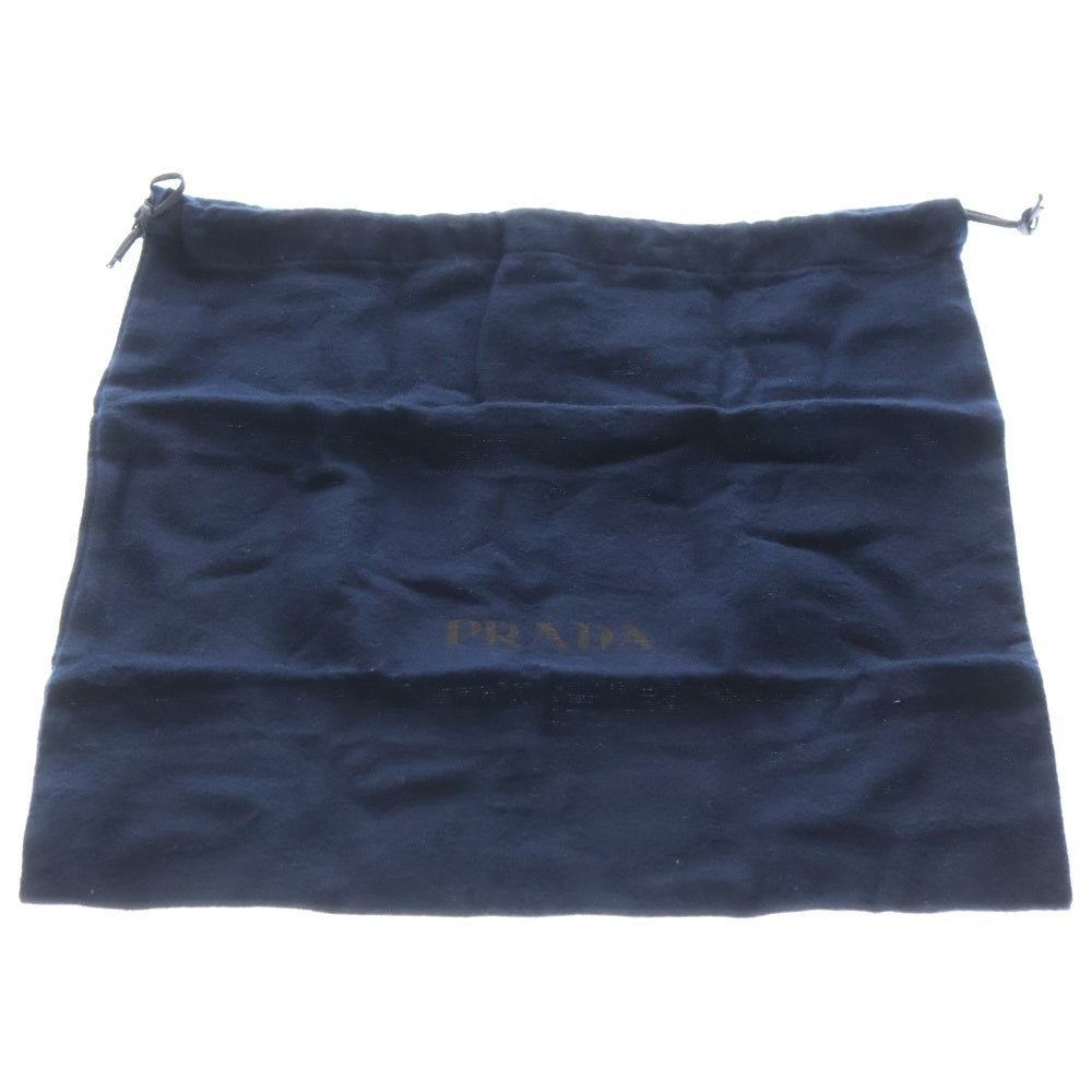 PRADA(プラダ) メタルロゴプレート サフィアーノ レザーボディ