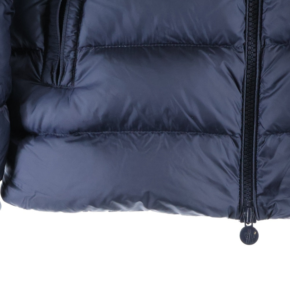 MONCLER(モンクレール) SALZMAN サルズマン ワッペンロゴ フーデッド ジップアップダウンジャケット ネイビー G20911A00009 53048