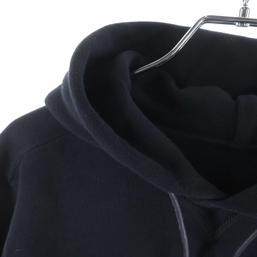 Sacai(サカイ) 21SS ×KAWS 刺繍ロゴ プルオーバーパーカー ブラック 21-0283S