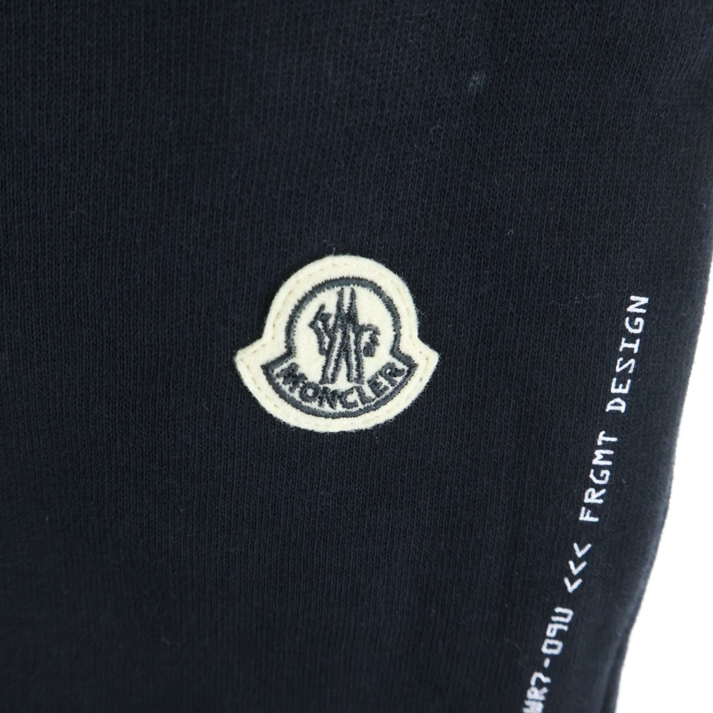 MONCLER(モンクレール) ×Fragment ワンポイントロゴ スウェットパンツ ブラック I209U8H00002 M2372