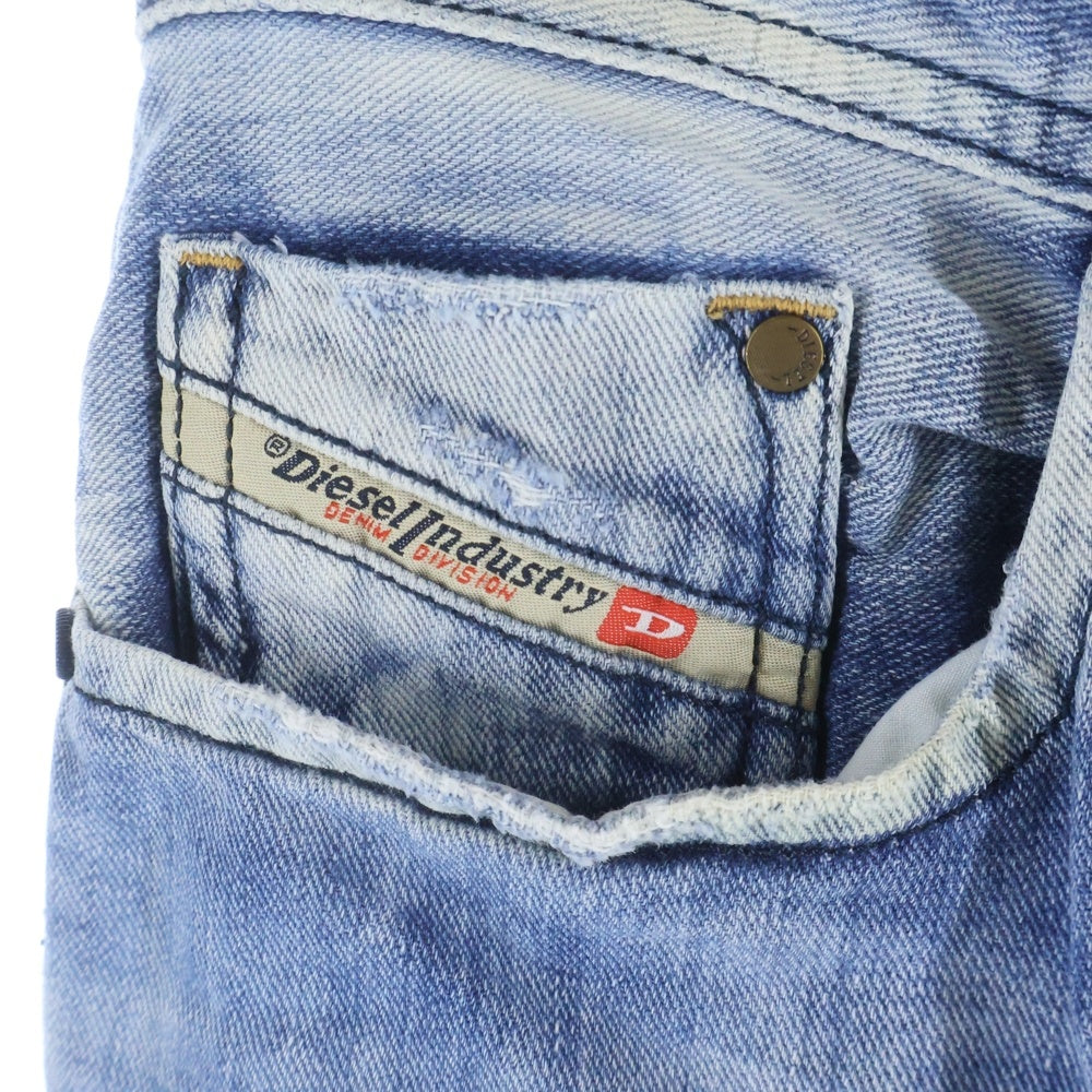 DIESEL(ディーゼル) ウオッシュ加工 ストレート デニムパンツ ジーンズ ライトブルー