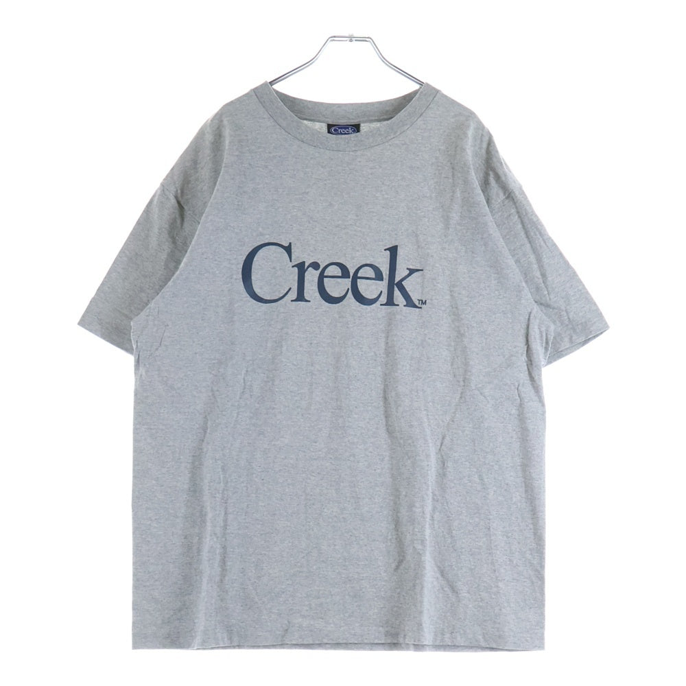 Creek Angler's Device(クリーク アングラーズ デバイス) フロント ロゴ クルーネック 半袖Tシャツ カットソー グレー 22BBCBCCS03