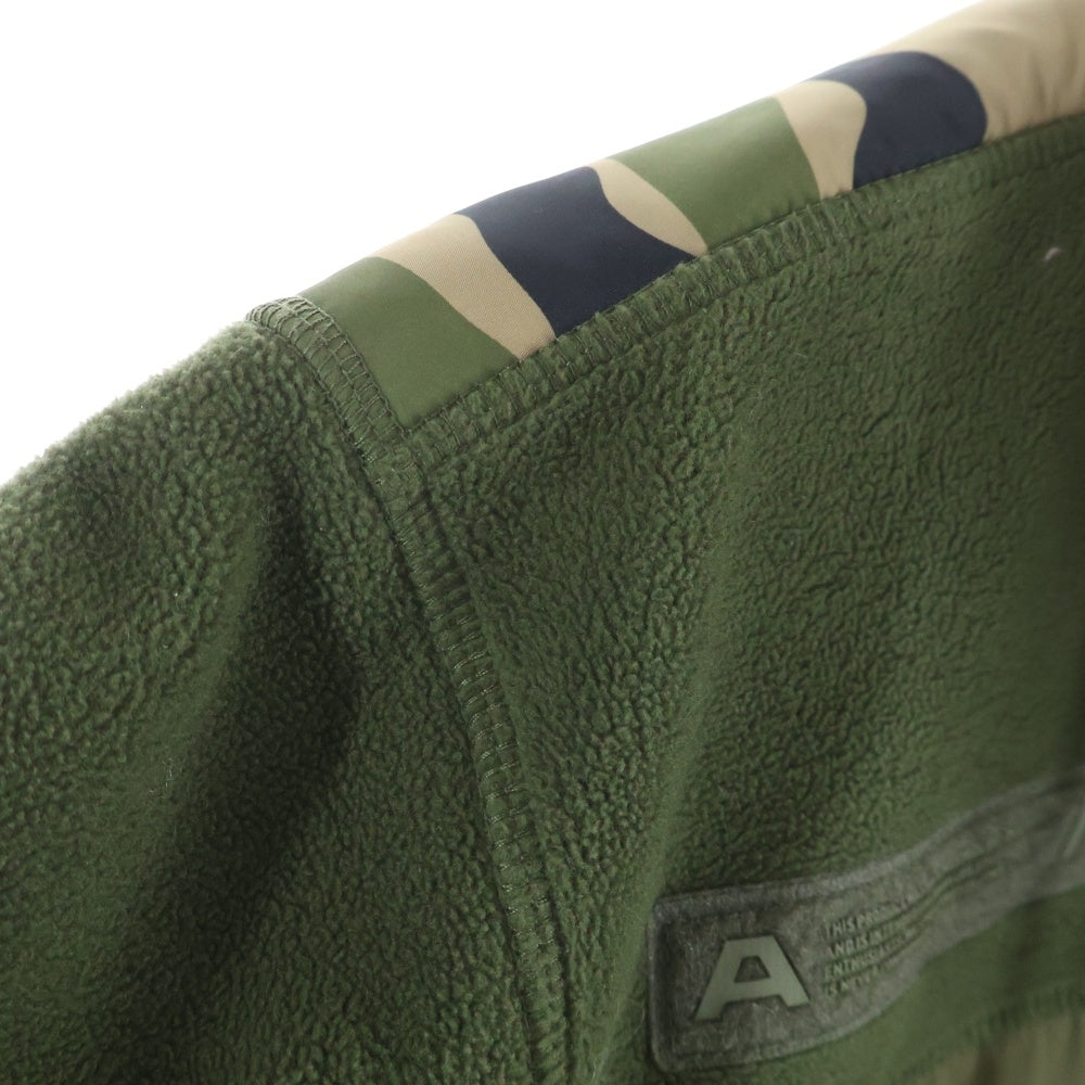 A BATHING APE(アベイシングエイプ) AAPE LOGO FLEECE JACKET ラバーロゴ カモ柄切り替え フリースジャケット カーキ AAPSWM3740XXF