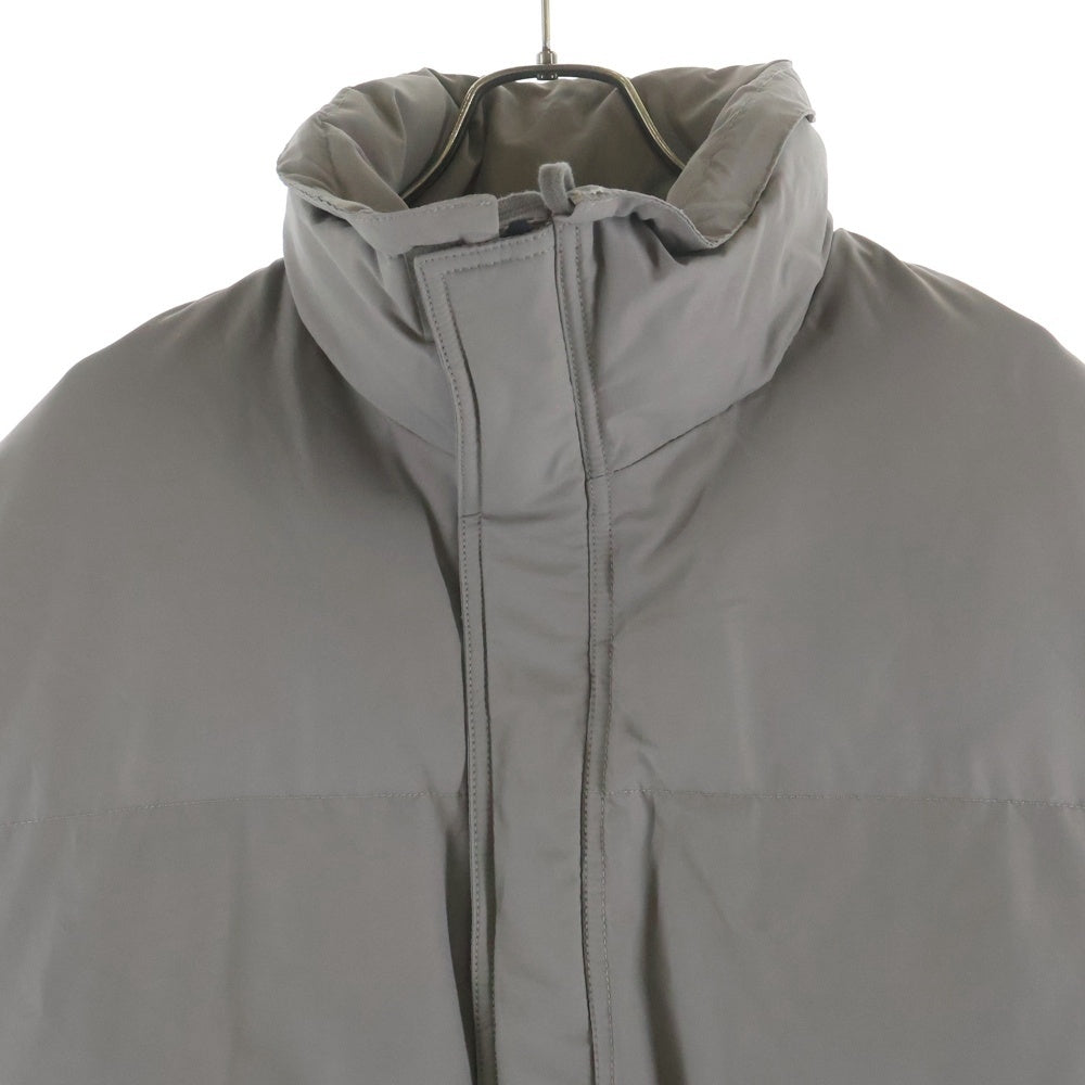 FEAR OF GOD ESSENTIALS(フィアオブゴッド エッセンシャルズ) PUFFER JACKET パファー ジップアップ ダウンジャケット ベージュ