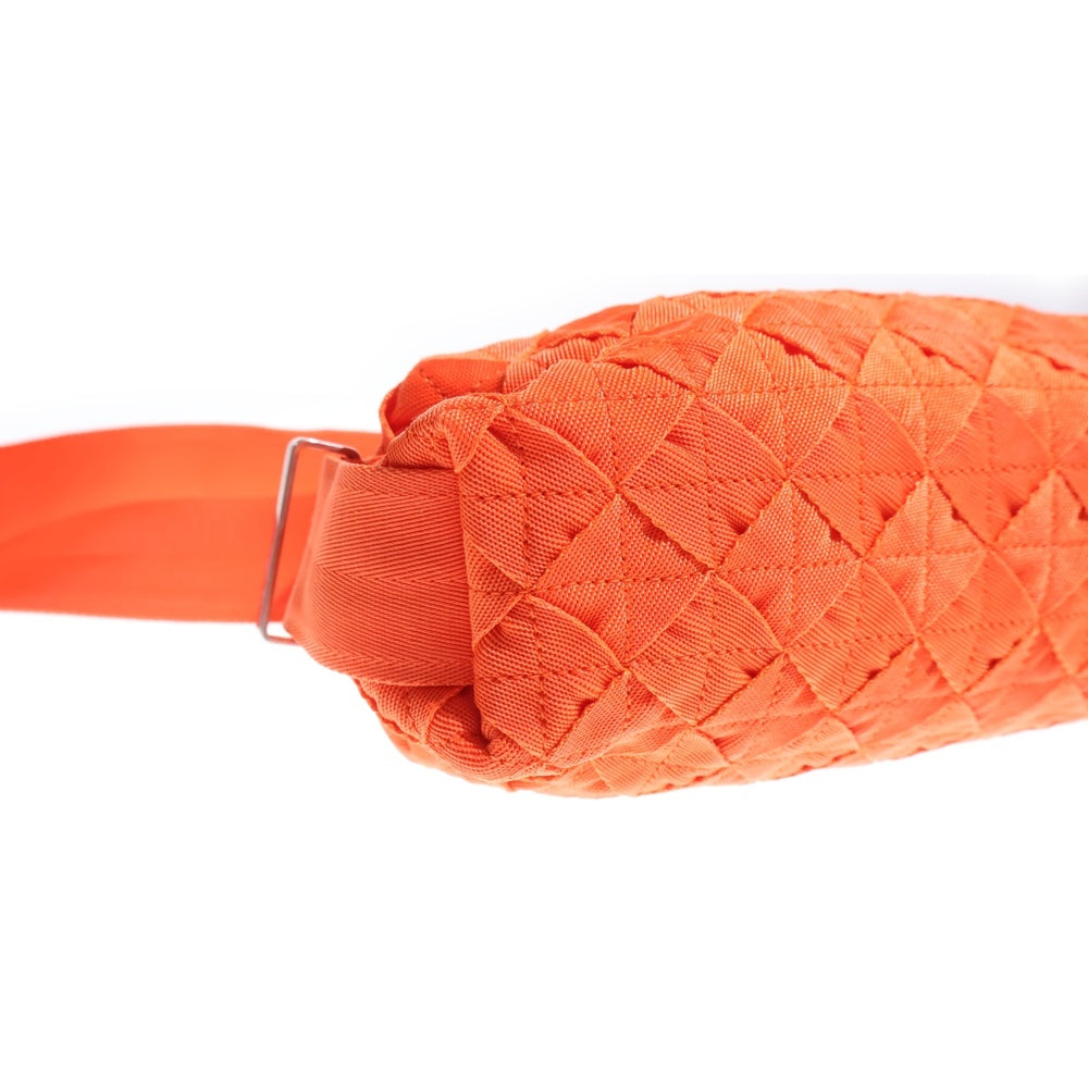 BOTTEGA VENETA(ボッテガヴェネタ) Webbing ウェビング イントレチャート ナイロンキャンバス ショルダーバッグ オレンジ 66850 V0P51