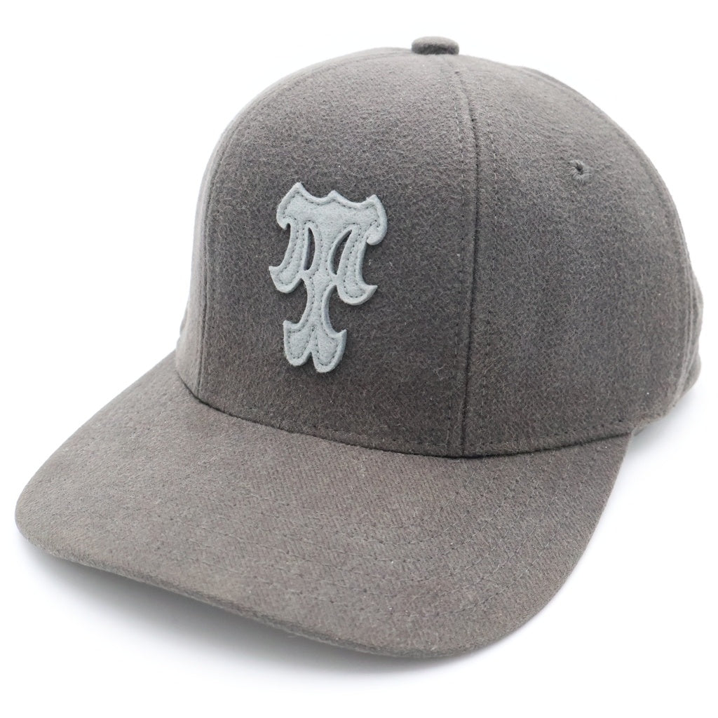 TENDERLOIN(テンダーロイン) BASEBALL CAP フェルトロゴパッチ コットンベースボールキャップ グレー