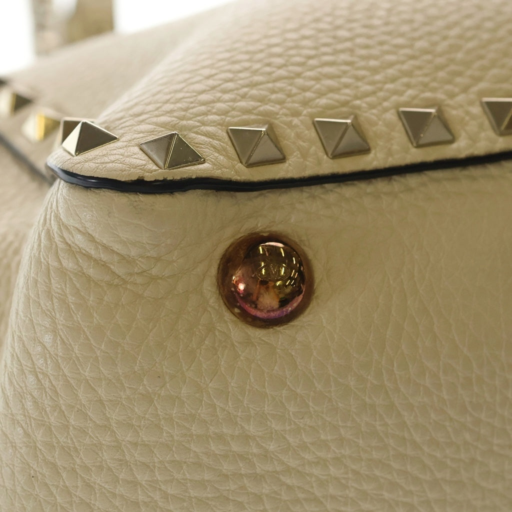Valentino Giuliattini(ヴァレンチノ ジュリアティー二) ロックスター ロックスタッズ レザーショルダーバッグ ゴールド金具 ホワイト レディース