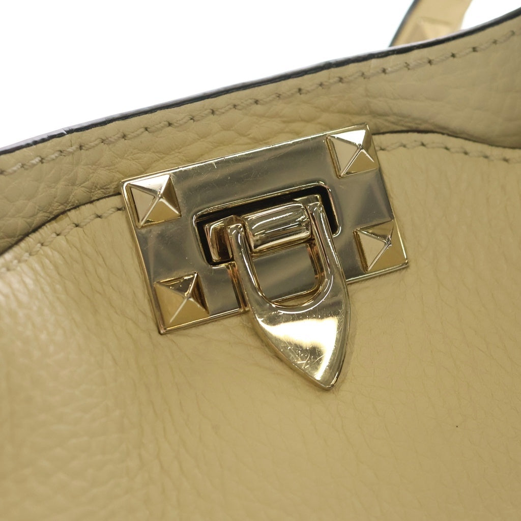 Valentino Giuliattini(ヴァレンチノ ジュリアティー二) ロックスター ロックスタッズ レザーショルダーバッグ ゴールド金具 ホワイト レディース